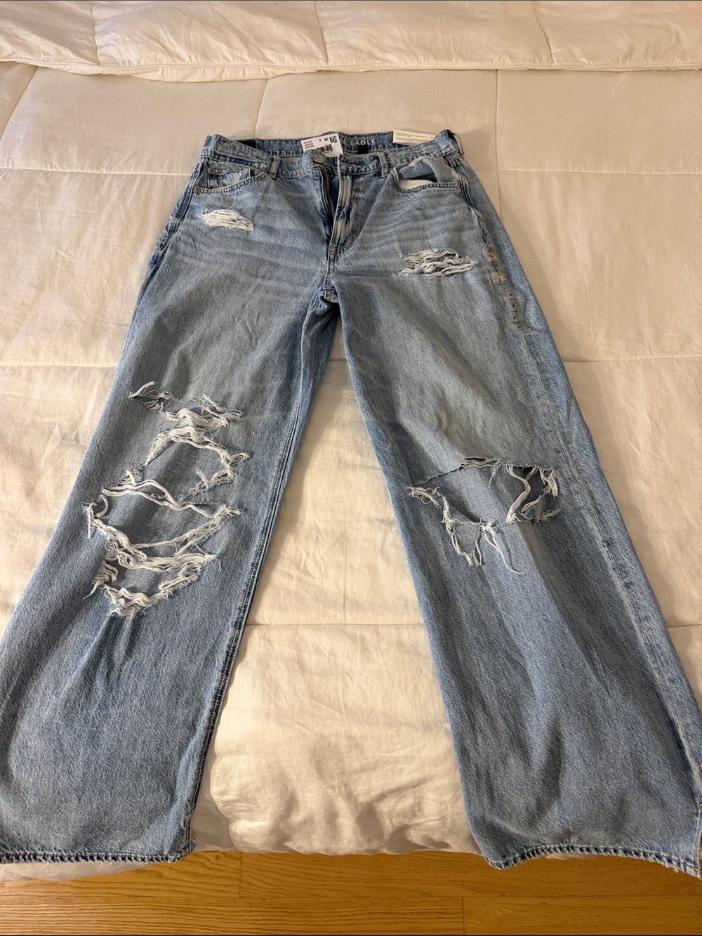 American Eagle Outfitters Light Blue Ripped Wide-Leg Jeans
